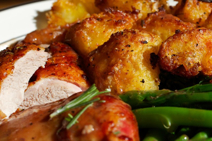 roast duck on plate_master_sm